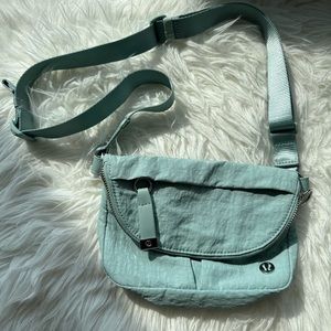 LULULEMON All Night Festival Micro Bag (Hazy Jade)